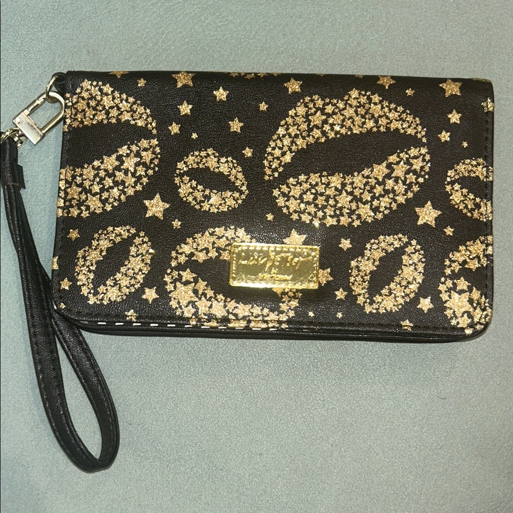 Betsey Johnson Black and Gold Starry Lip Wristlet